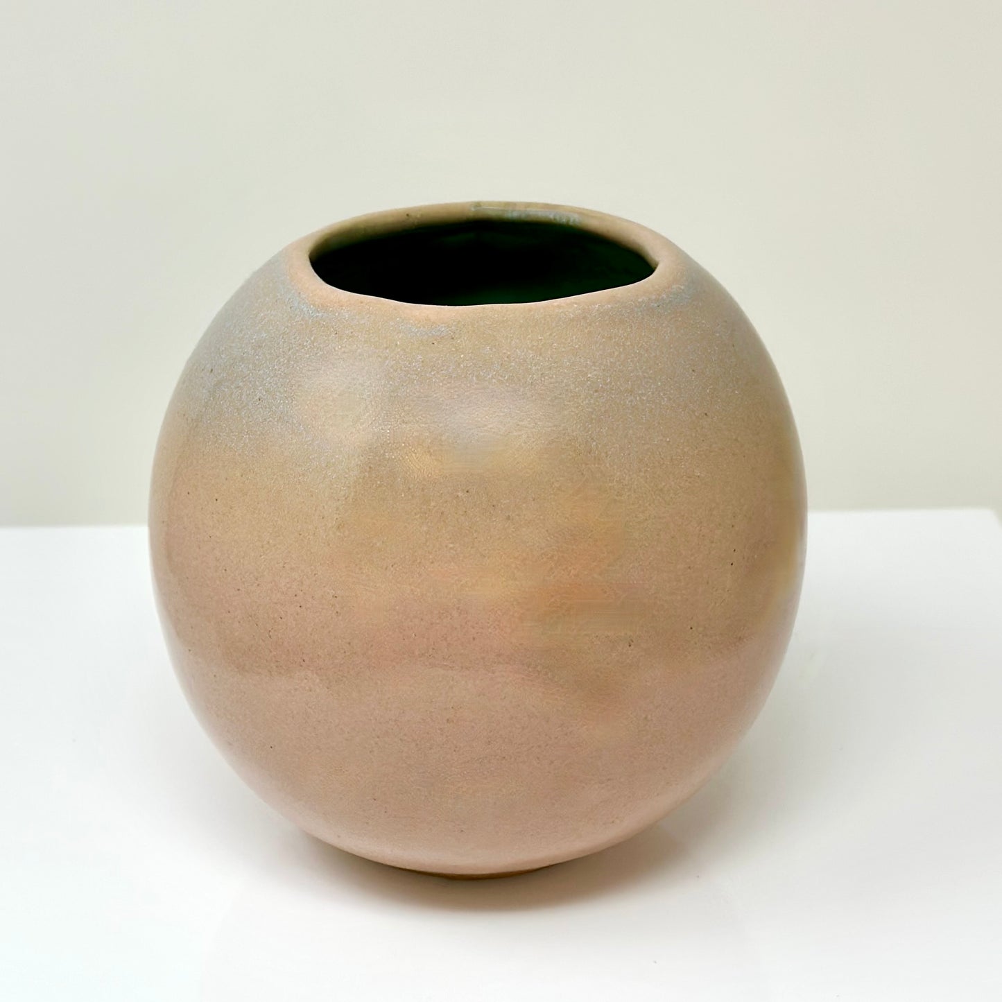 Glidden Pottery Snowball Vase