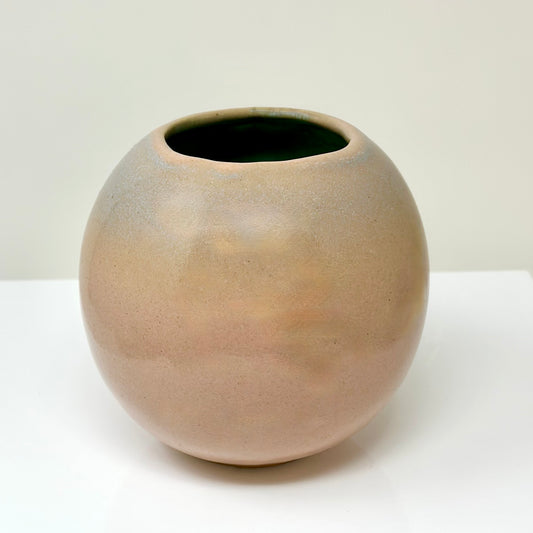 Glidden Pottery Snowball Vase