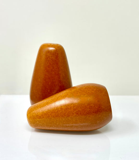 Ben Seibel Roseville Raymor | Salt and Pepper Shakers